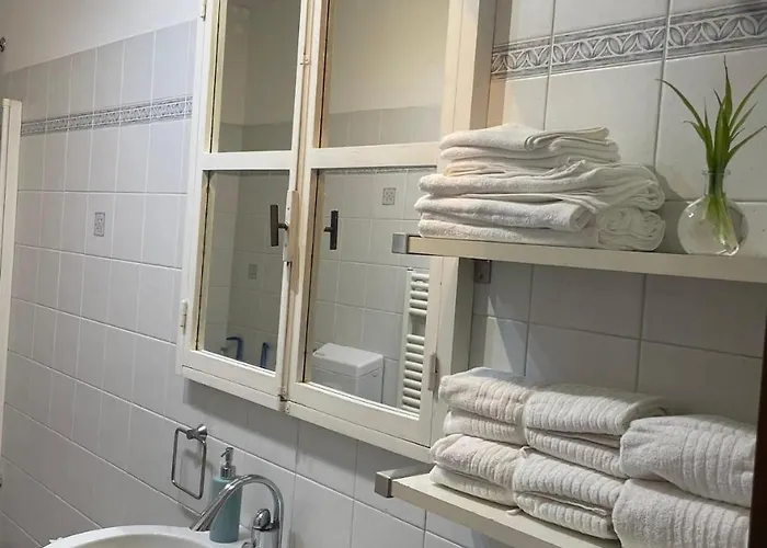 Cozy In The Historic Heart Torino