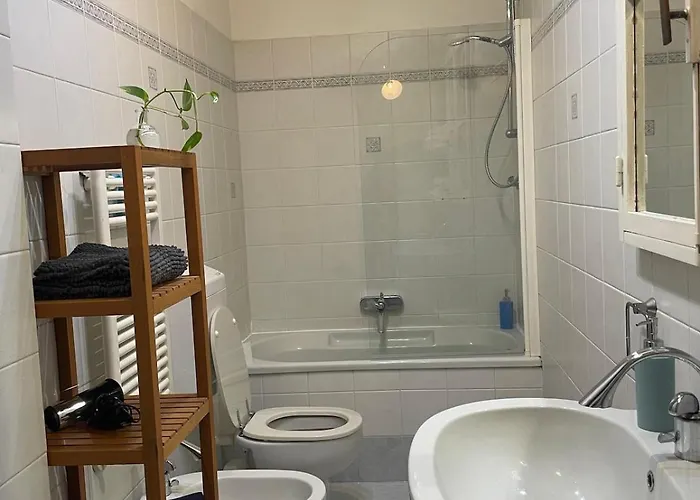 Cozy In The Historic Heart Daire *